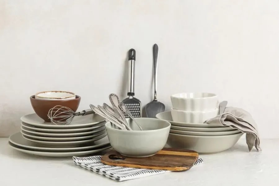 Schöne & praktische Geschirr-Sets für jeden Anlass als Geschenk